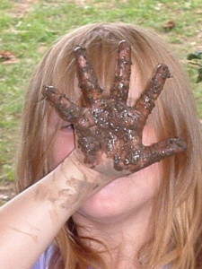 muddy hand