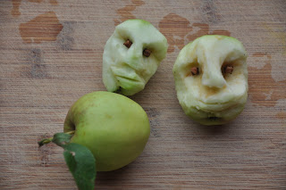 shrunken apple heads 5